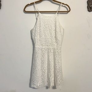 Sleeveless White- floral lace dress -Medium